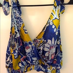 Paisley Pattern Crop